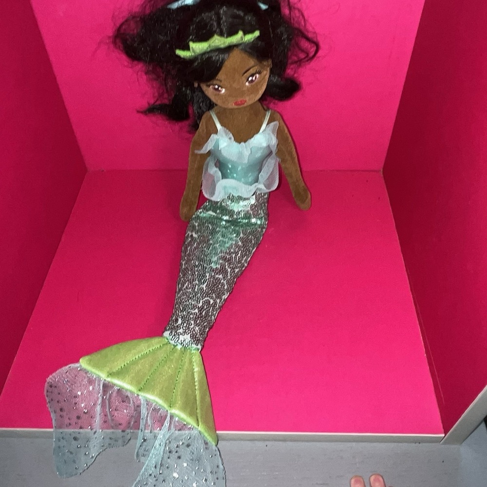 Aurora Ivy World Sea Sequin Sparkles Mermaid Plush Toy 18" African American